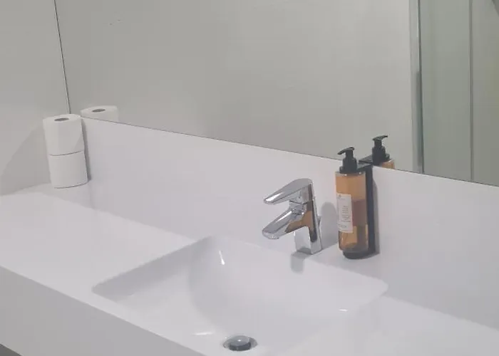 Czarna Perla Czarna Gora 203 *